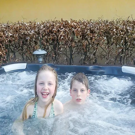 Semesterbostad Rishoj *