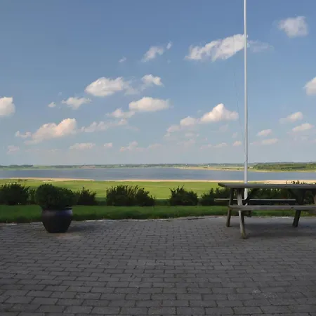 Semesterbostad Rishoj *